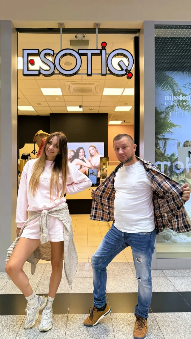 No i jak? Influencerska kariera już ruszyła? 🎥✨

Jeśli do następnego nagrania brakuje tylko idealnej bielizny… odpowiedź jest prosta. 🤭

W @salon_esotiq_zamosc znajdziecie elegancką bieliznę, wygodne komplety, piżamy i stroje kąpielowe, które świetnie sprawdzą się na co dzień i od święta.

Wpadajcie, nawet jeśli nie jesteście influencerami! 

📍Galeria Twierdza 

#GaleriaTwierdza #Zamość #Esotiq #Bielizna #Influencer #Nagrywki #Ubrania 
Galeria Twierdza | Zamość | Esotiq | Ubrania | Bielizna | Nagrywki | Influencer