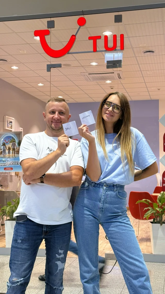 Też macie problem z podjęciem decyzji? 🤭✈️

Na szczęście w @tuipoland to wyjątkowo przyjemny dylemat.  Bali? A może Grecja, Hiszpania, Włochy albo Zanzibar? ☀️🌴

Niezależnie od tego, czy marzycie o rodzinnych wakacjach, city breaku czy egzotycznej podróży, tutaj znajdziecie kierunek idealny dla siebie. 💜

Pozostaje już tylko wybrać termin, spakować walizkę i zacząć odliczanie do wyjazdu. 🌍🧳

📍Wpadajcie do Galerii Twierdza zaplanować swoje wymarzone wakacje! 

#GaleriaTwierdza #Zamość #TUI #BiuroPodróży #Wakacje #Wybór #Loty 
Galeria Twierdza | Zamość | TUI | Wakacje | Loty | Biuro Podróży | Wybór